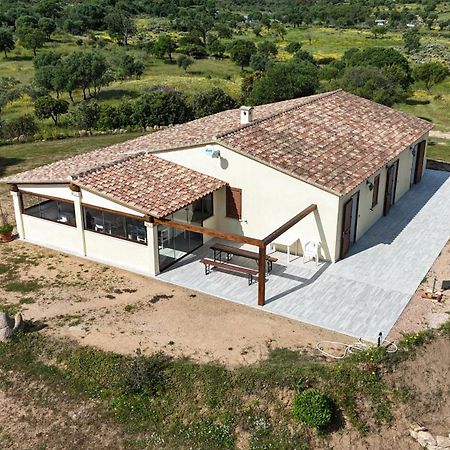 Molti Mari B&B Resort Olbia Ngoại thất bức ảnh