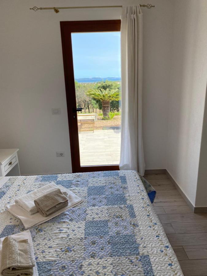 Molti Mari B&B Resort Olbia Ngoại thất bức ảnh