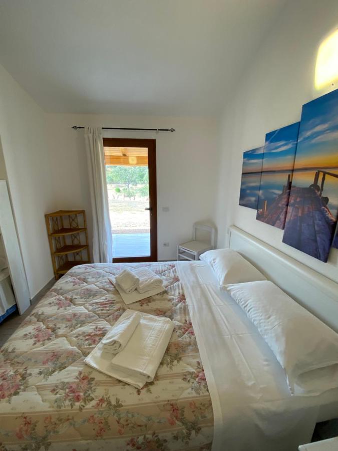 Molti Mari B&B Resort Olbia Ngoại thất bức ảnh