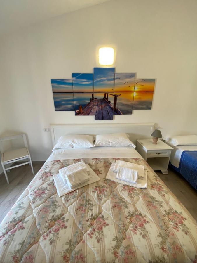 Molti Mari B&B Resort Olbia Ngoại thất bức ảnh