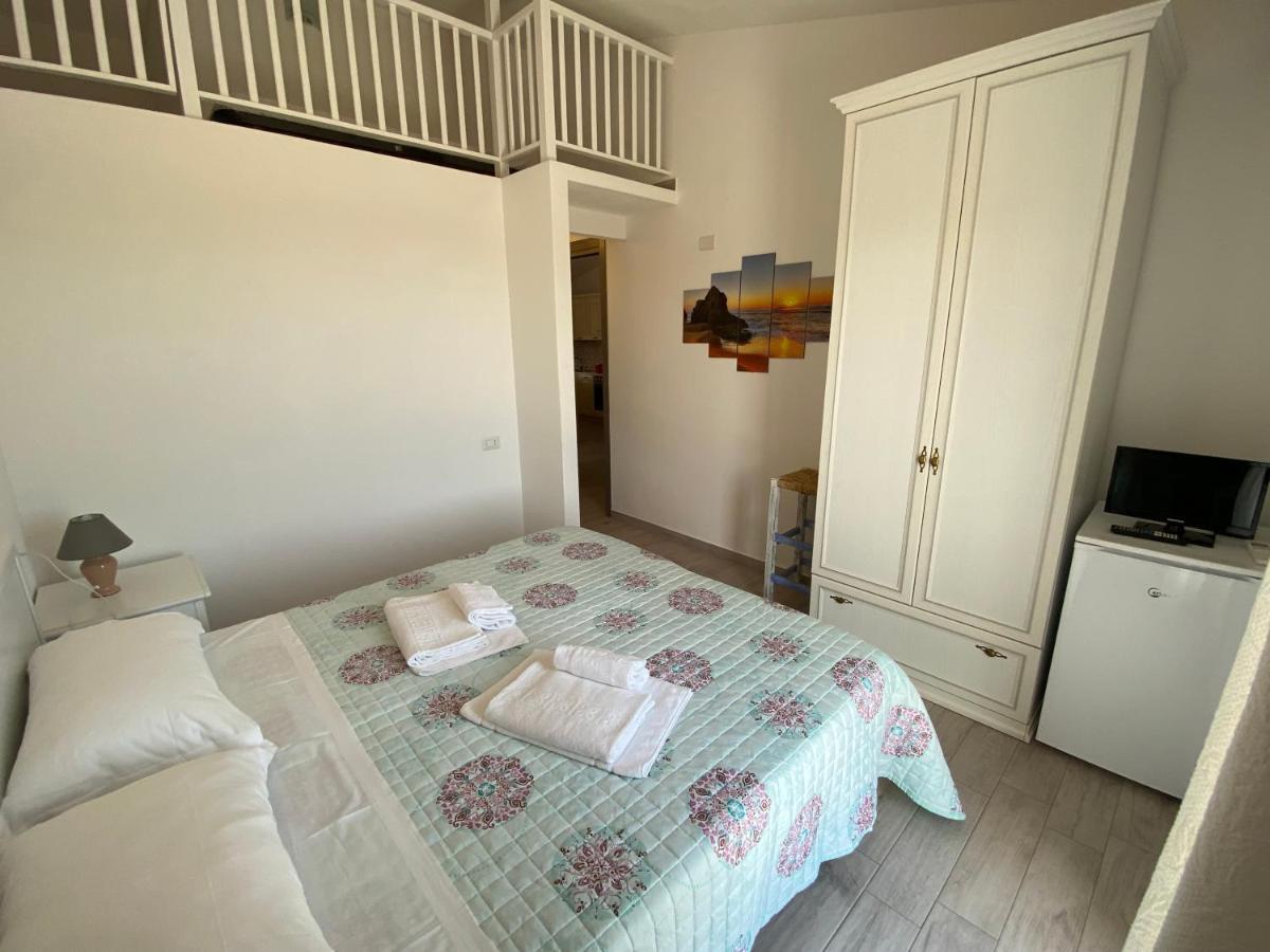 Molti Mari B&B Resort Olbia Ngoại thất bức ảnh