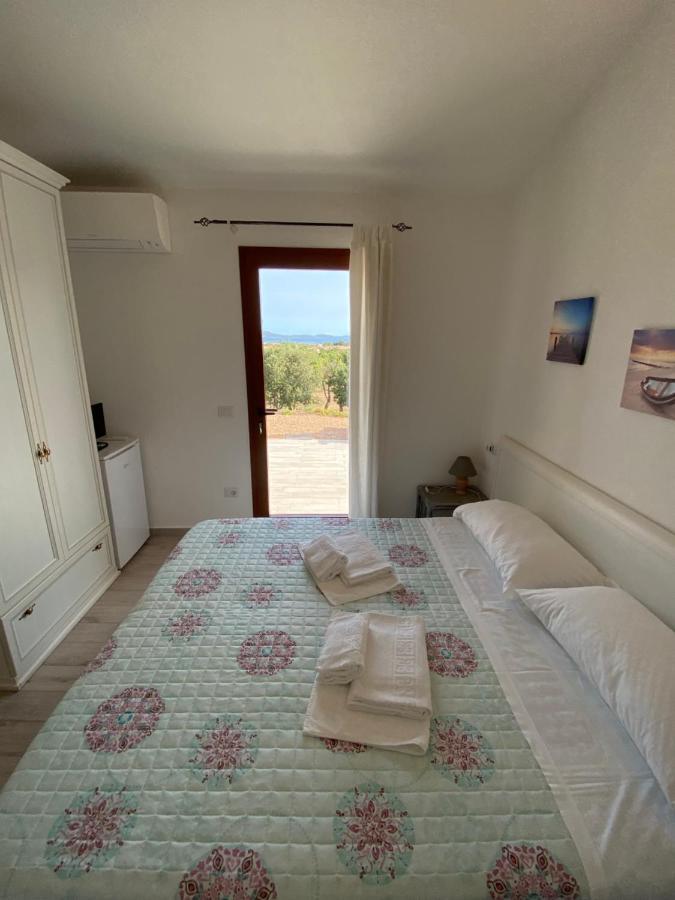 Molti Mari B&B Resort Olbia Ngoại thất bức ảnh