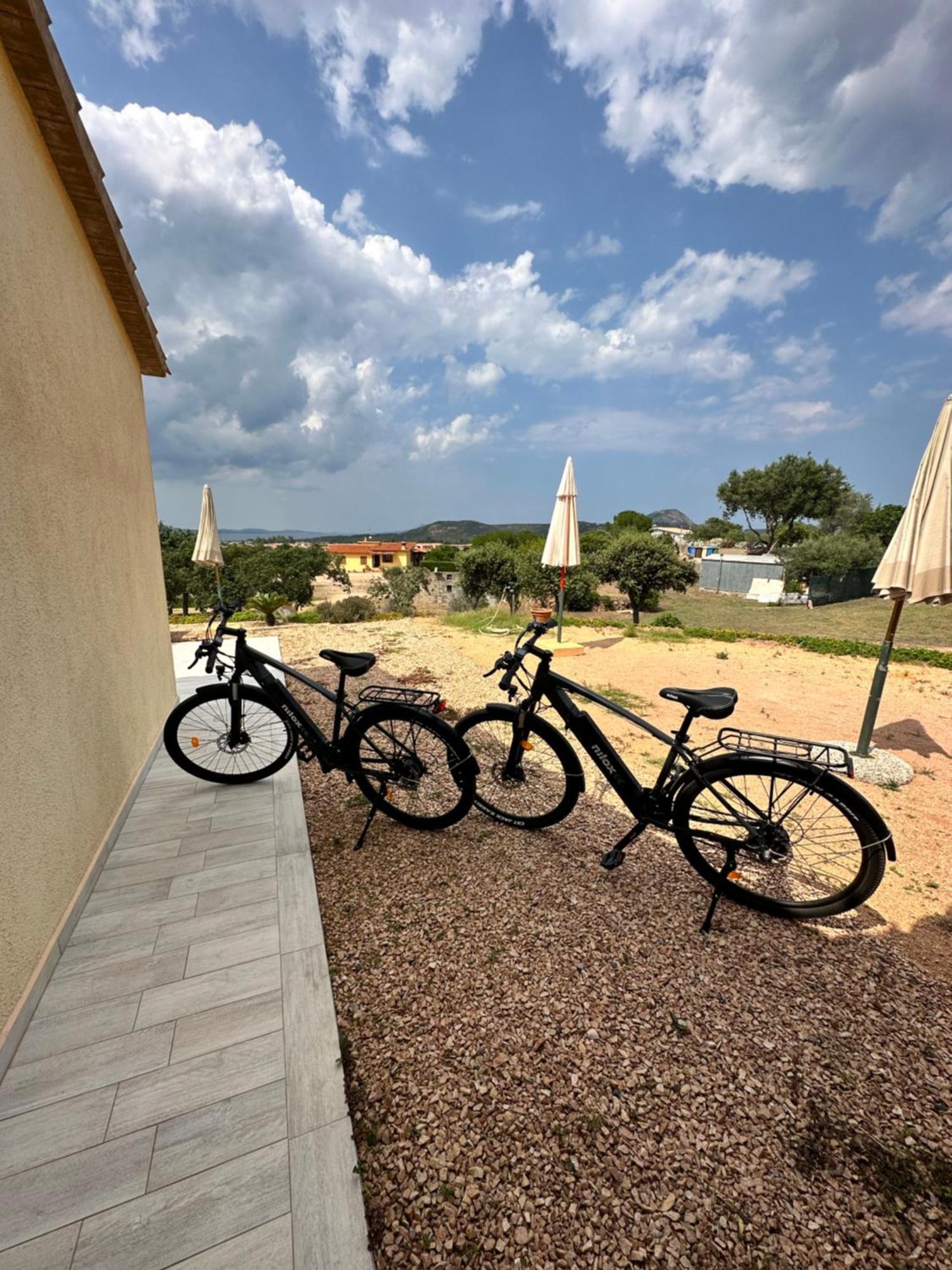 Molti Mari B&B Resort Olbia Ngoại thất bức ảnh
