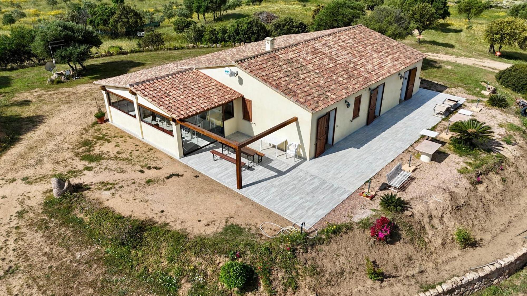 Molti Mari B&B Resort Olbia Ngoại thất bức ảnh