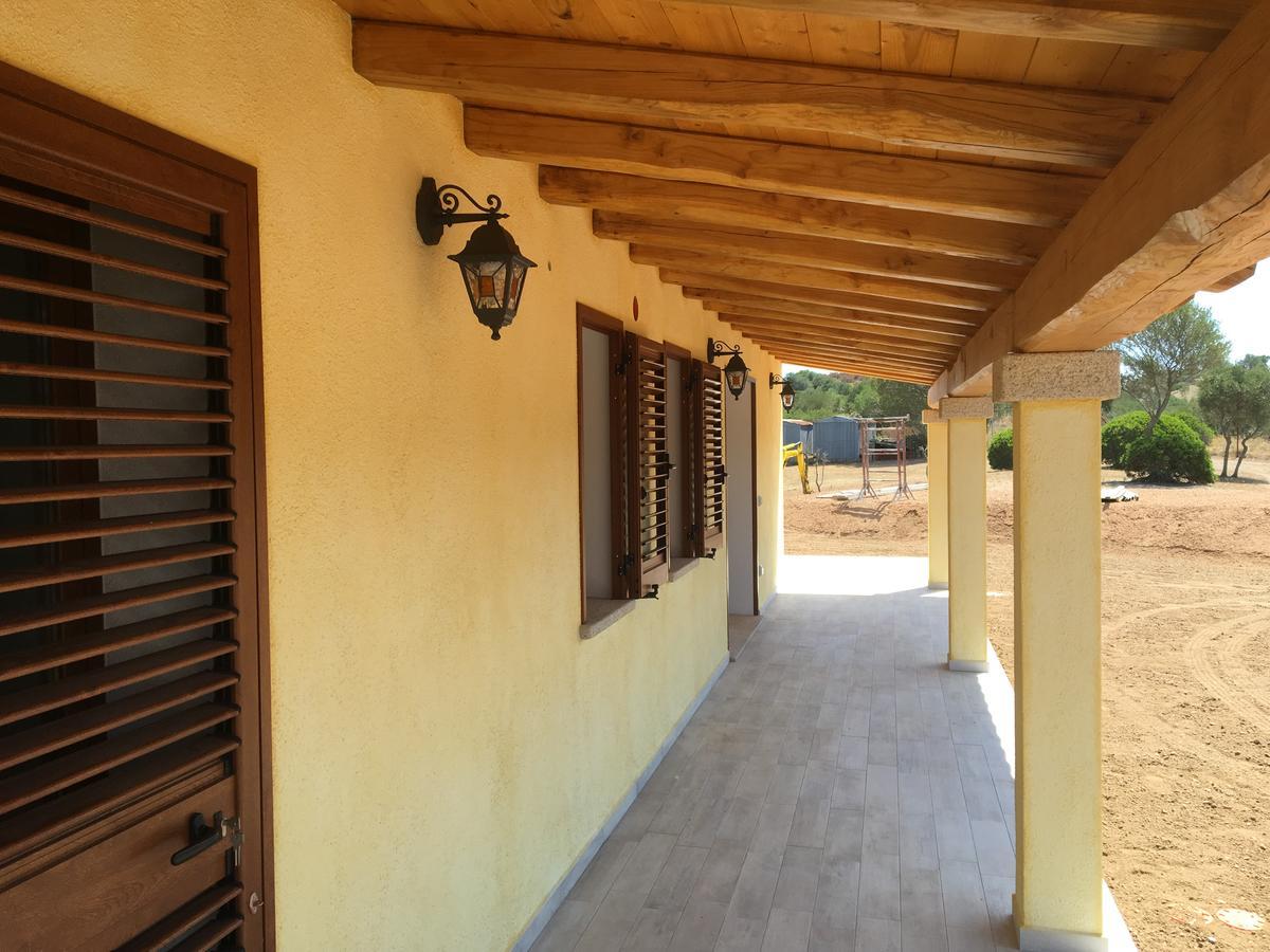 Molti Mari B&B Resort Olbia Ngoại thất bức ảnh