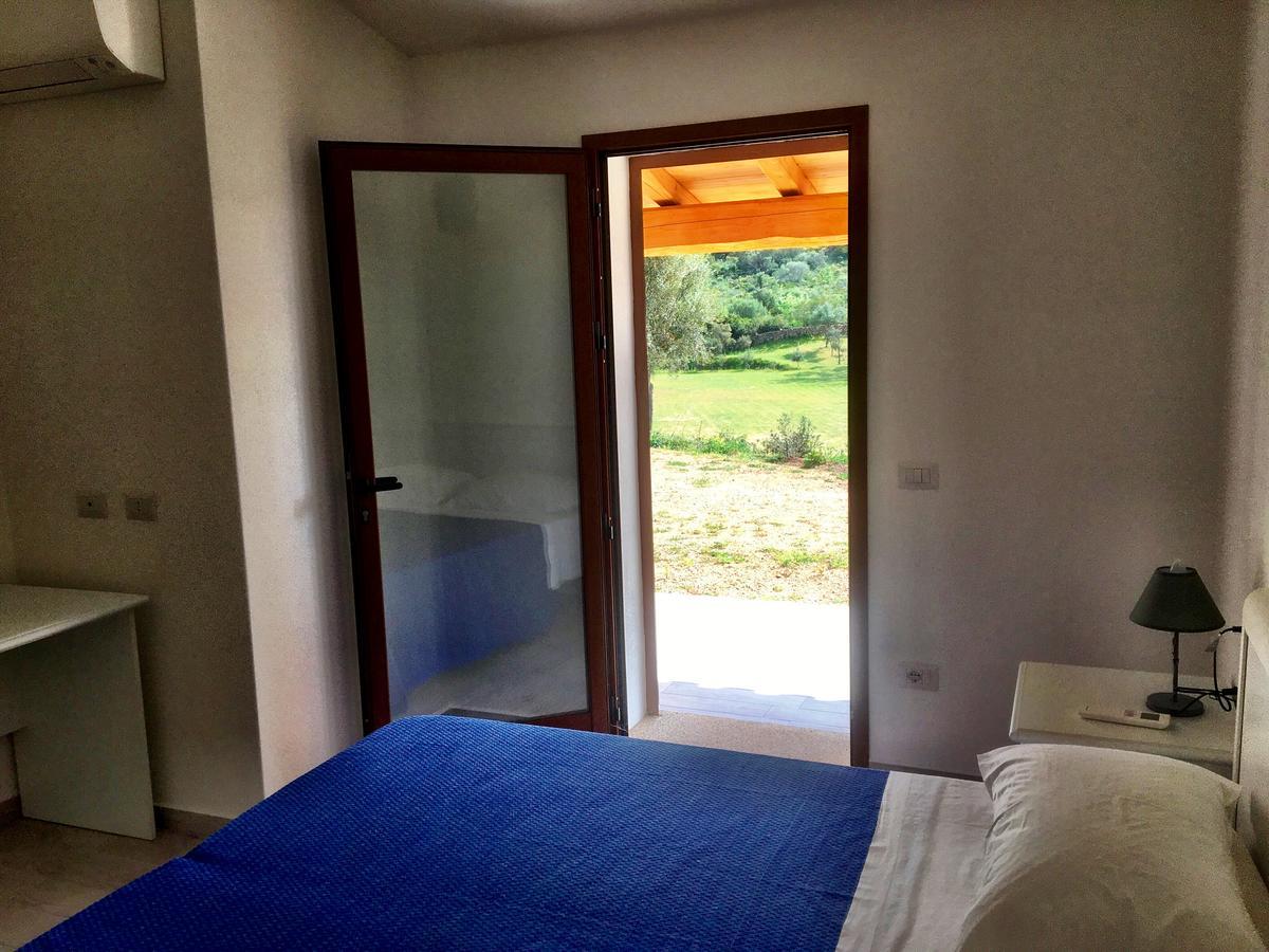 Molti Mari B&B Resort Olbia Ngoại thất bức ảnh