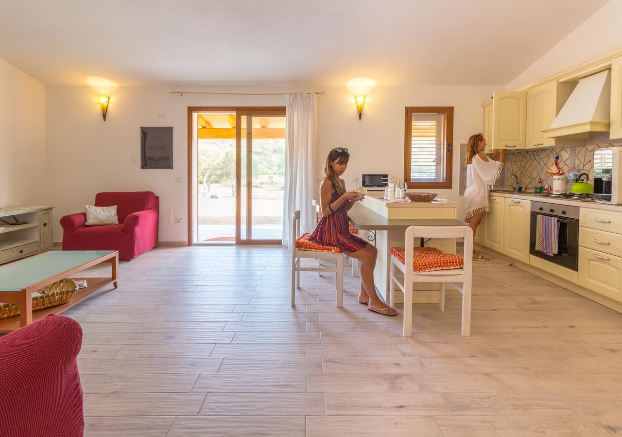 Molti Mari B&B Resort Olbia Ngoại thất bức ảnh