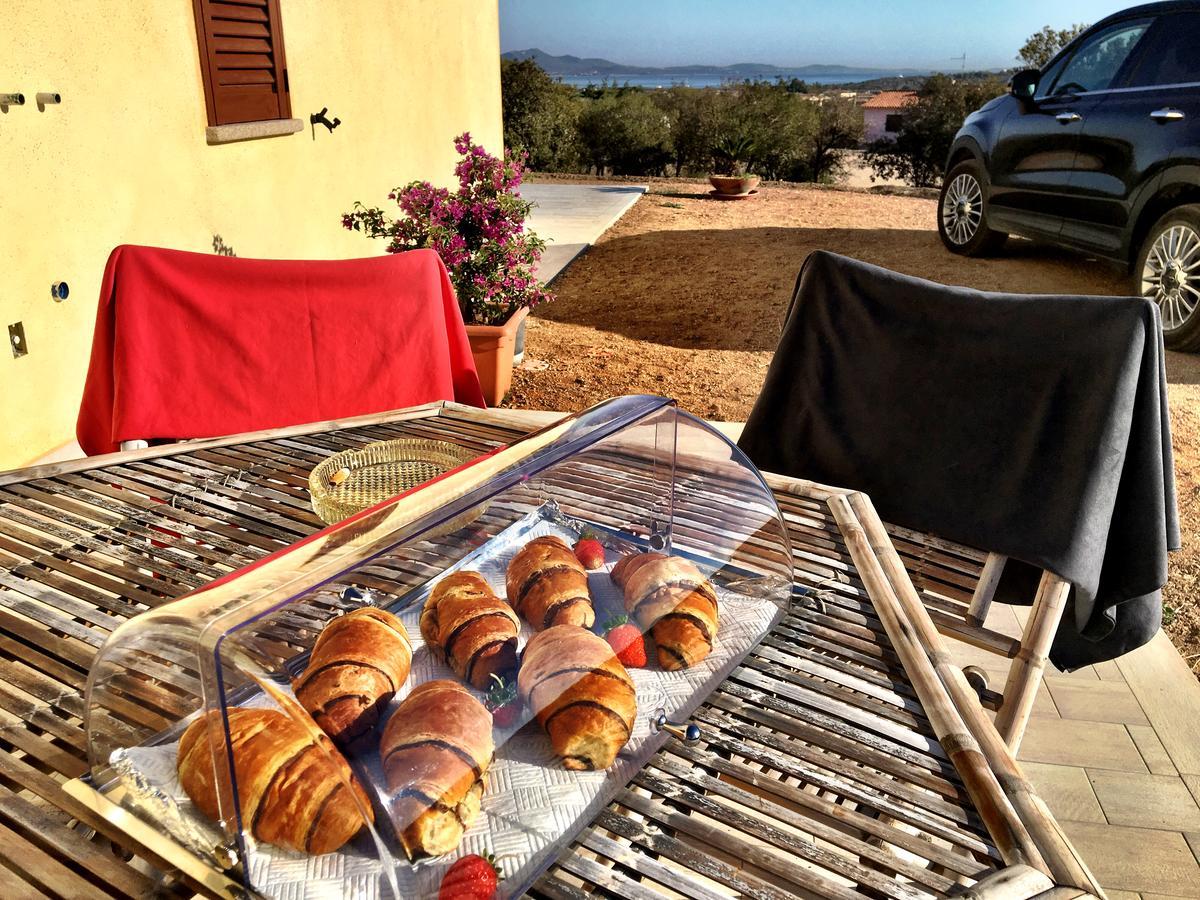 Molti Mari B&B Resort Olbia Ngoại thất bức ảnh